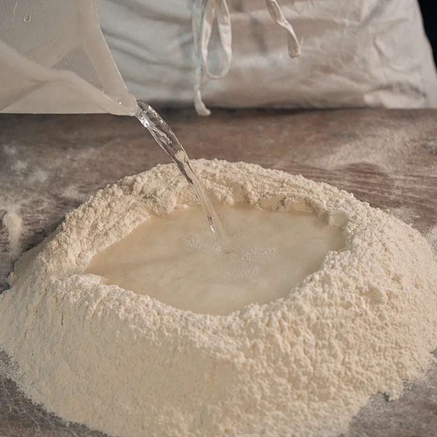 Farine per pane, focacce, dolci e impasti fatti in casa